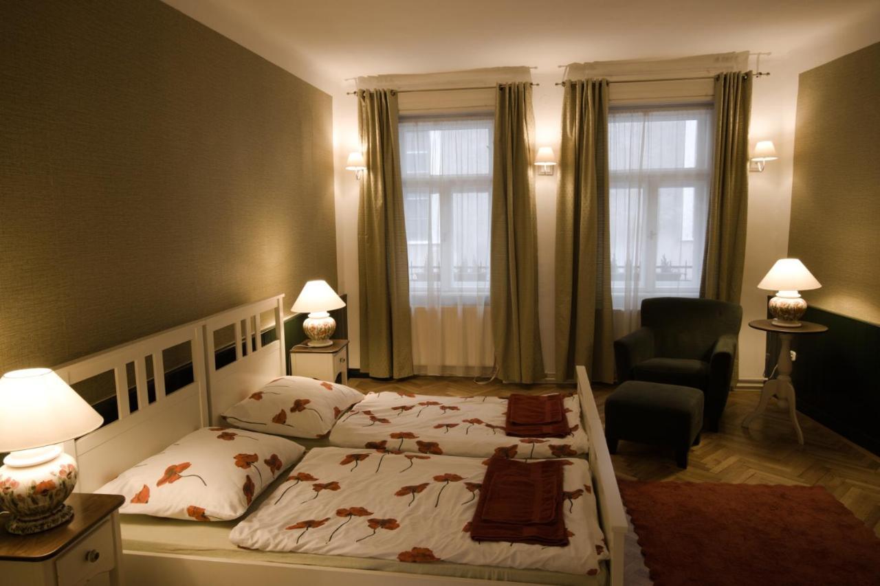 Ister Guesthouse Esztergom Exterior foto
